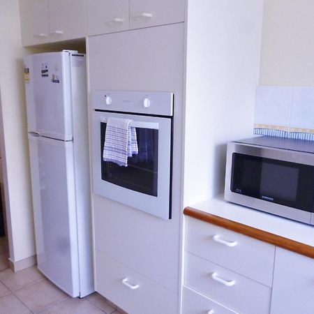 Le Lavandou Holiday Apartments โกลด์โคสต์ ภายนอก รูปภาพ