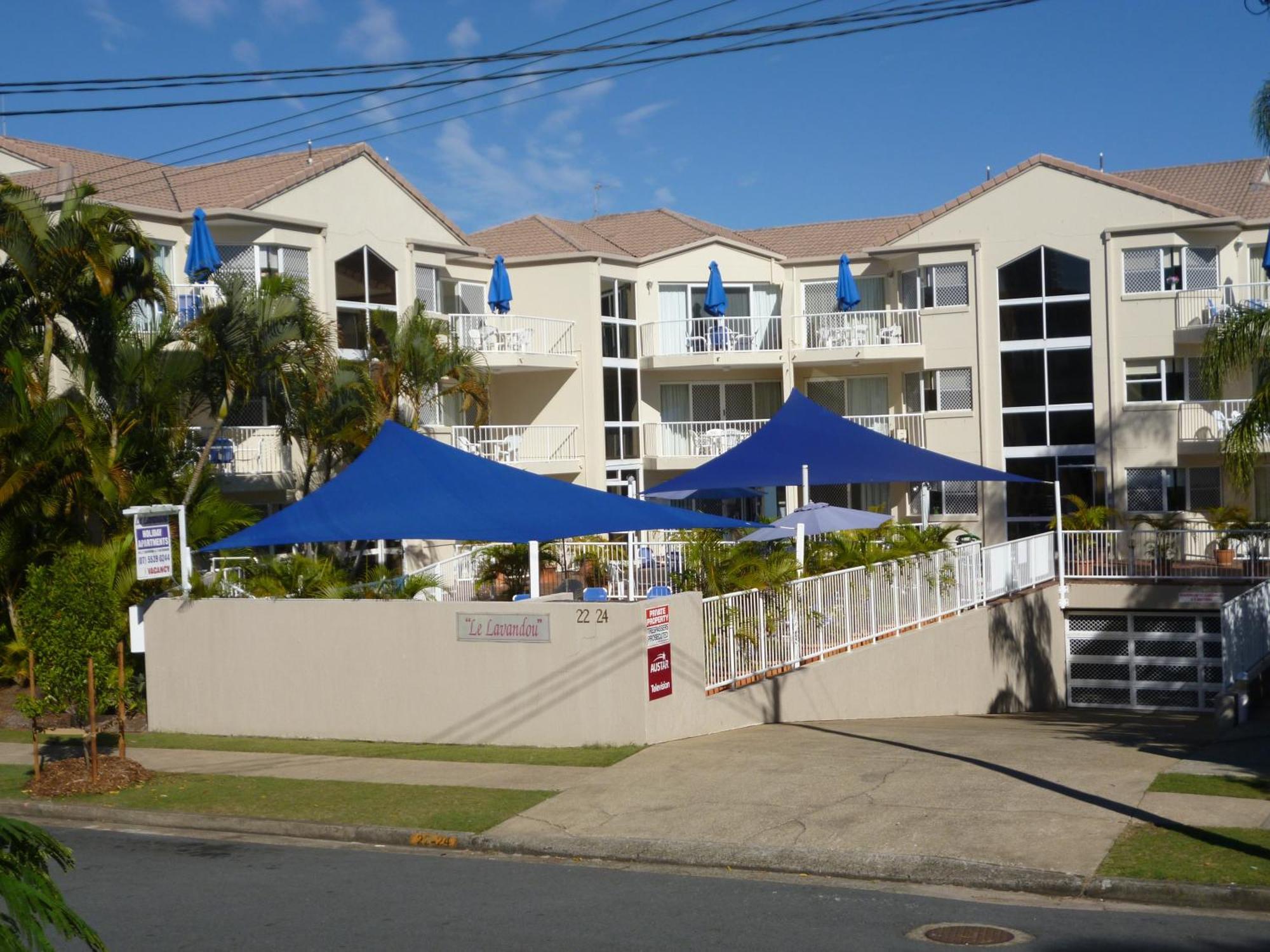 Le Lavandou Holiday Apartments โกลด์โคสต์ ภายนอก รูปภาพ